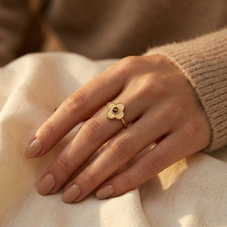 Gouden open ring met bloem