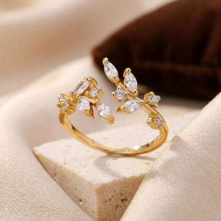 Gouden open ring met blaadjes