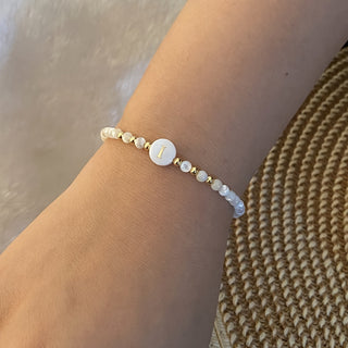 Parel Initiaal Armband