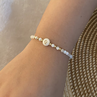 Parel Initiaal Armband