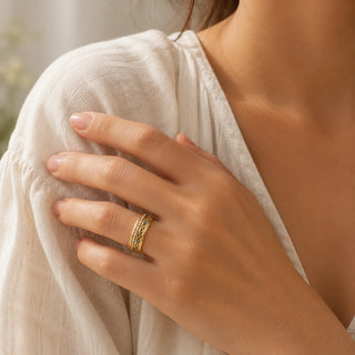Ring Unendlichkeit Gold