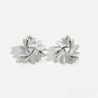 Opal-Blumen-Ohrstecker
