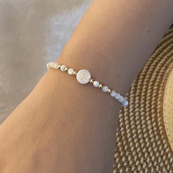 Parel Initiaal Armband