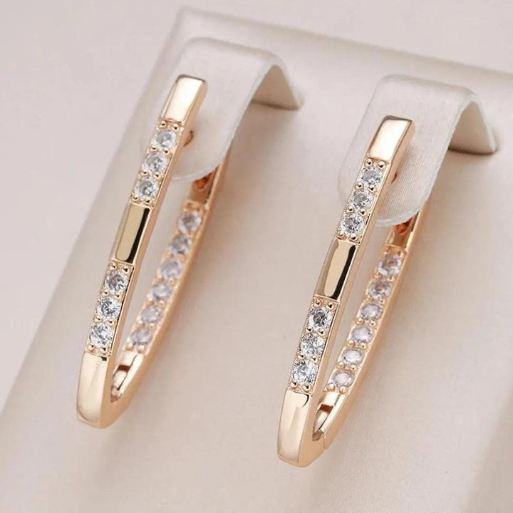 Elegante Ohrringe mit Zirkoniasteinen