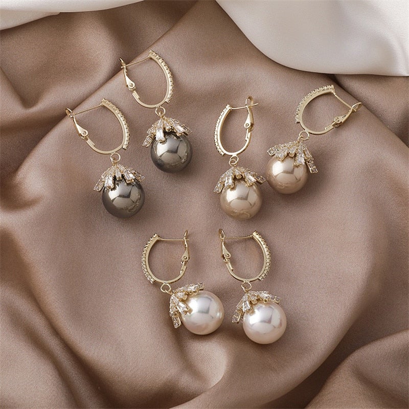 Elegante Malia Perlen-Ohrringe