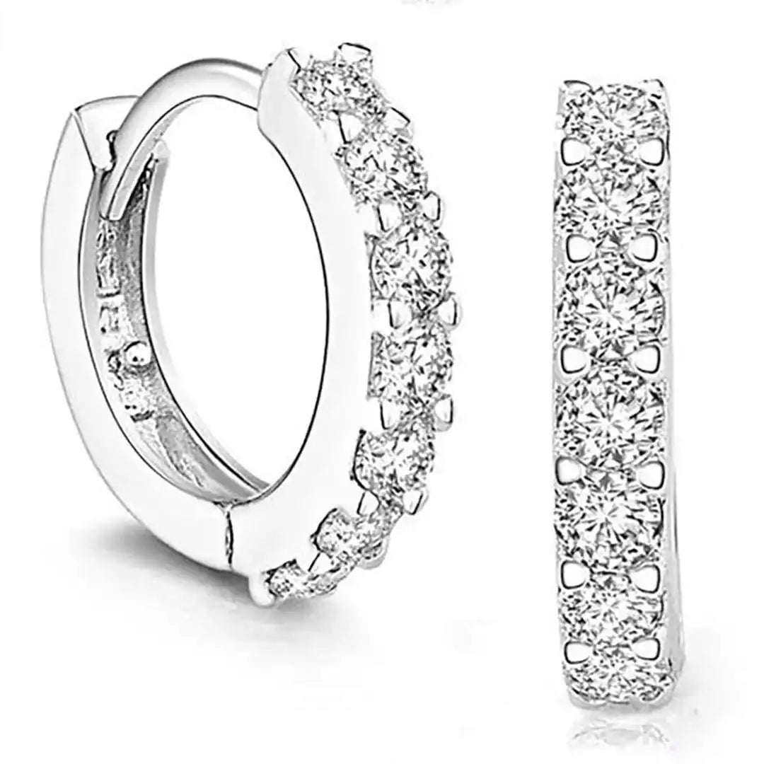 Zeitlose goldene Mini-Hoops Ohrringe