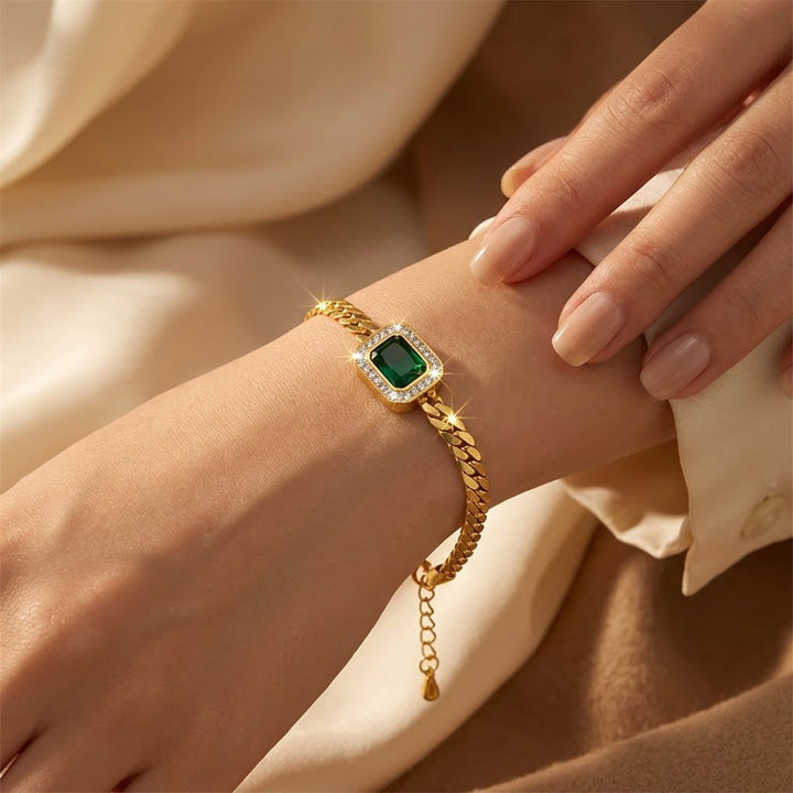 Gouden armband met smaragden schakels