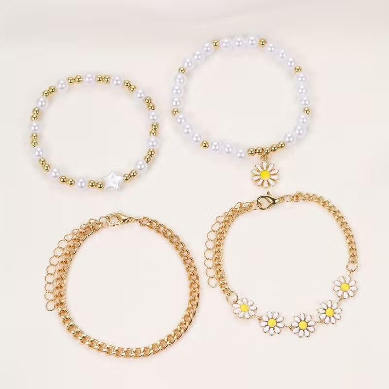 Parel Madelief Stapelarmbanden Set van 4