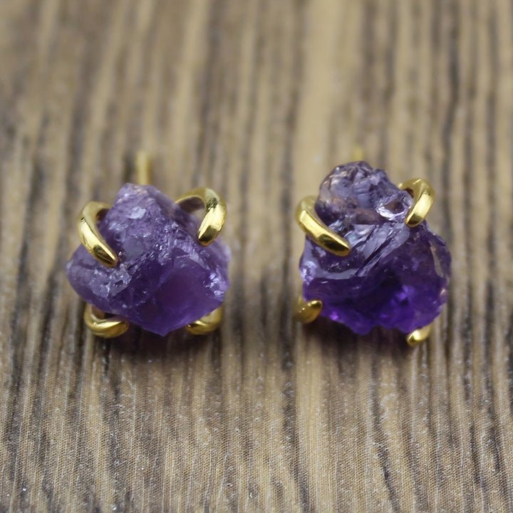 Unregelmässige Mineral-Vierkrallen-Ohrstecker