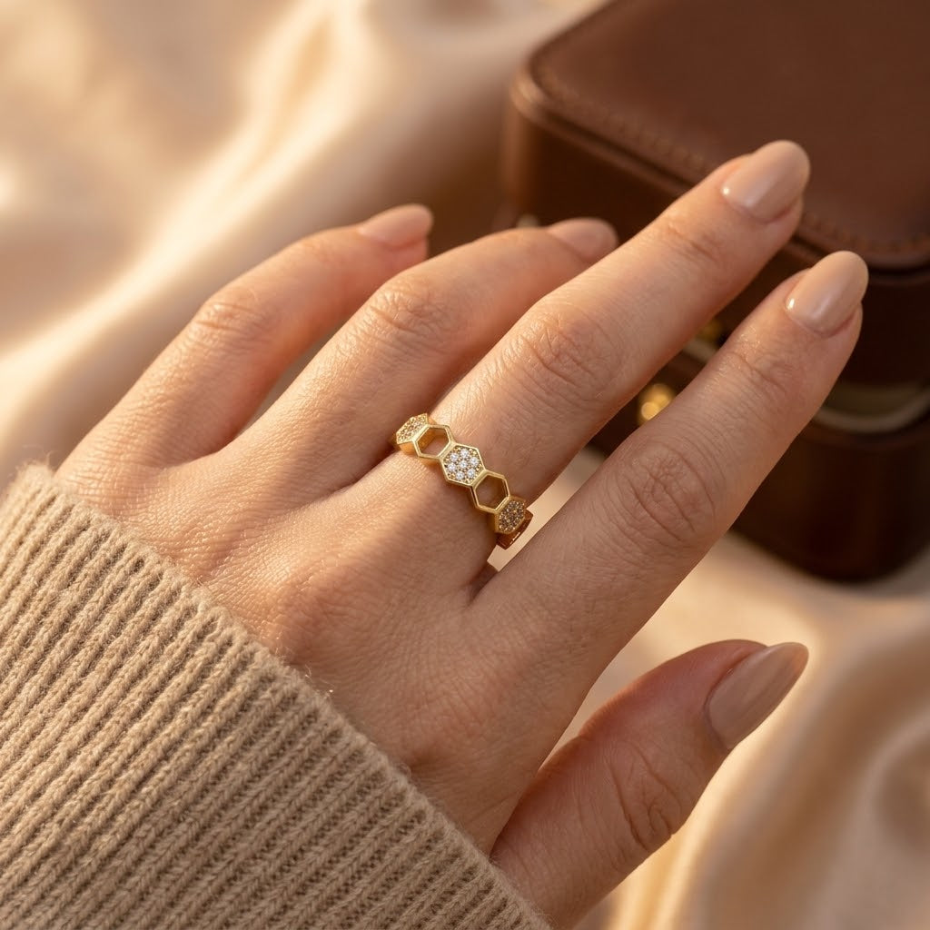 Gouden geometrische open ring