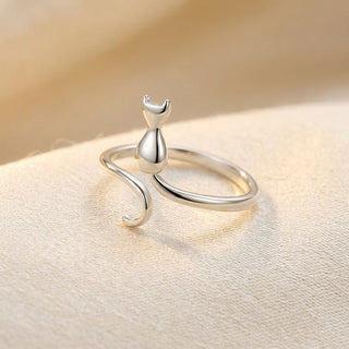 Zilveren ring met kat