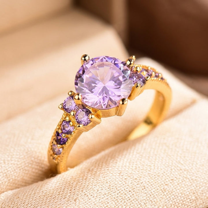 Gouden ring met amethisten in cluster