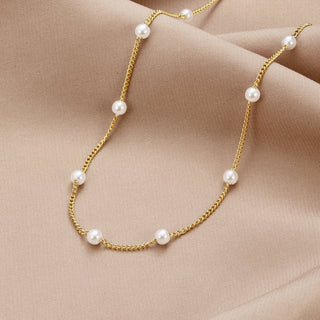 Tijdloze Gouden Parelketting