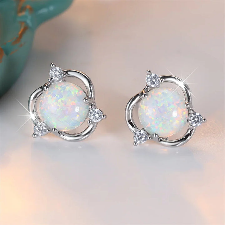 Weissgold-Opal-Ohrringe